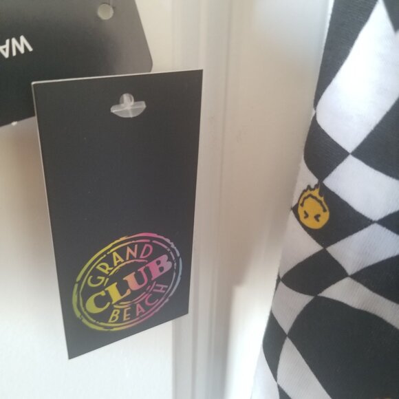 Grand Beach Club Tank - Picture 8 of 9